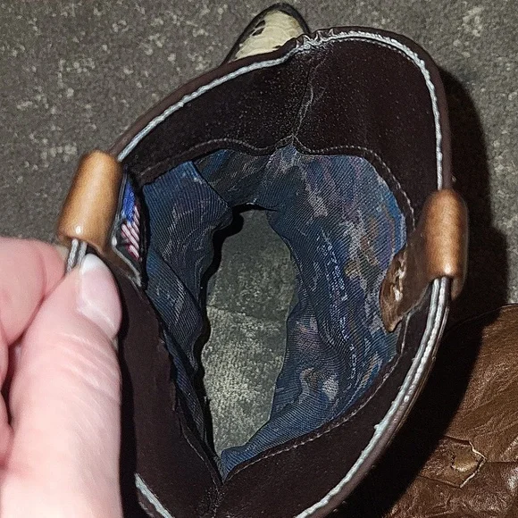 Vintage Dingo Made in the USA Snake Skin Cowboy Boots with Toe Tips - Picture 12 of 16